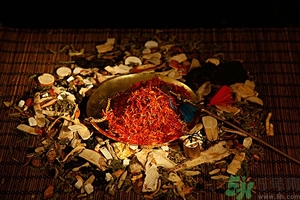 陳皮長(zhǎng)霉還可以吃嗎？陳皮上有發(fā)霉了怎么辦？