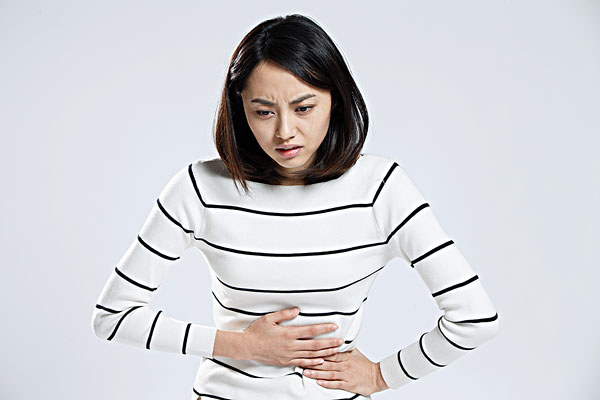 吃涼的胃疼是怎么回事？吃冷的肚子疼怎么辦？