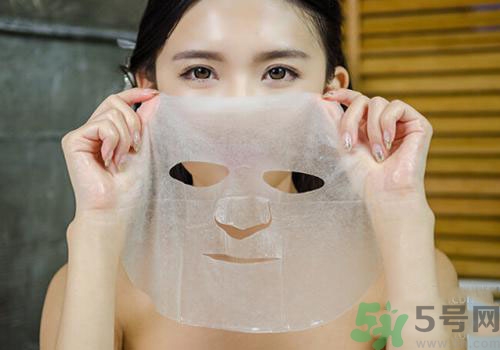 敷完面膜臉發(fā)紅發(fā)熱怎么回事？敷完面膜臉發(fā)紅發(fā)熱怎么辦？