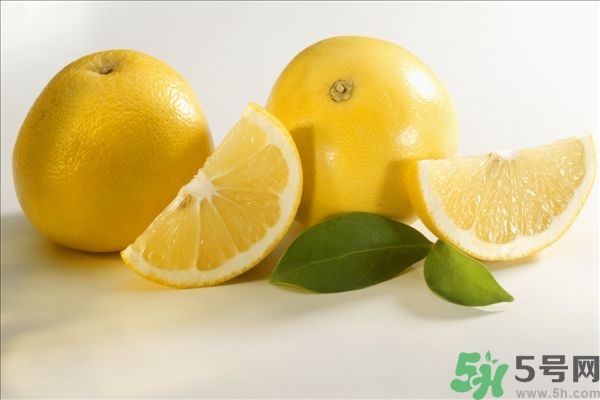 柚子是熱性的嗎？吃柚子要注意什么？