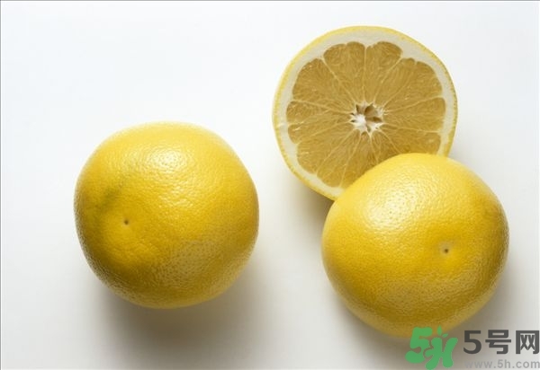 柚子是熱性的嗎？吃柚子要注意什么？