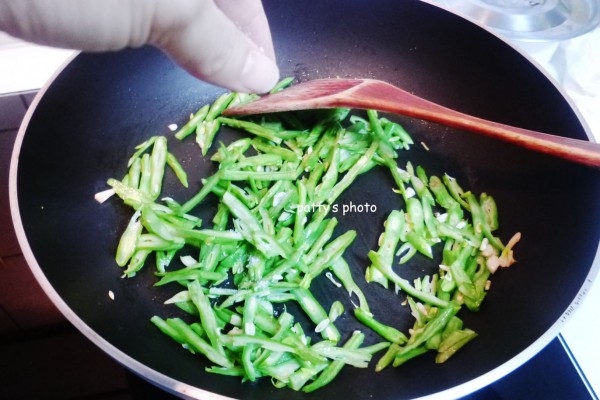 豆角隔夜還能吃嗎？隔夜的豆角能吃嗎？