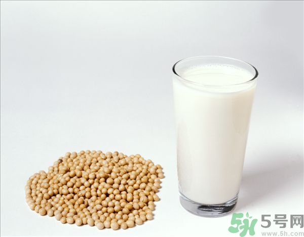 黃豆怎么做豐胸？黃豆怎么吃才豐胸？