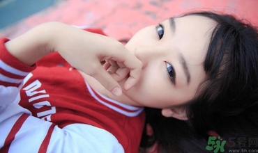 12歲女孩性早熟怎么辦？還會長高嗎？