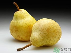 梨子是涼性水果嗎？上火吃梨子有用嗎？