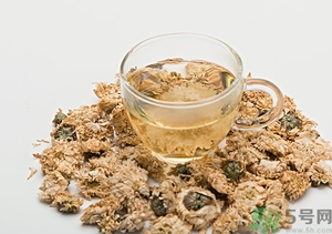 喝菊花茶拉肚子怎么回事？喝菊花茶能治便秘嗎？