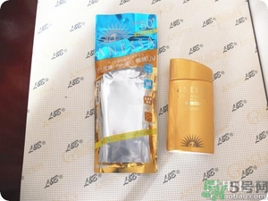 安耐曬為什么那么??？安耐曬是水狀液體的嗎？