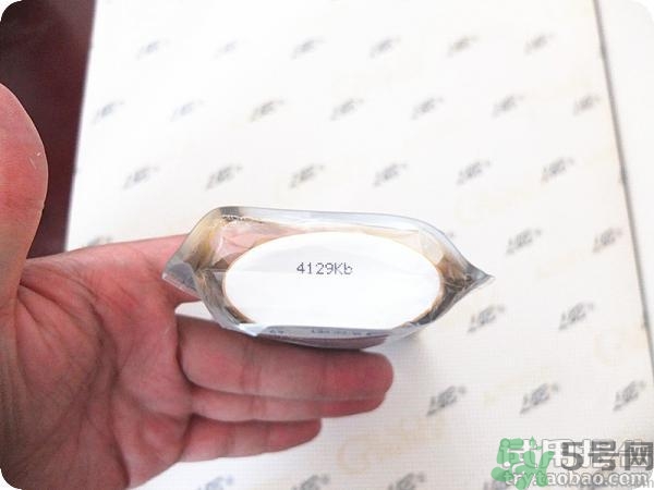 安耐曬為什么那么?。堪材蜁袷撬疇钜后w的嗎？