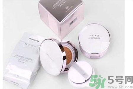 蘭芝和赫拉哪個好？蘭芝氣墊和赫拉氣墊哪個好？