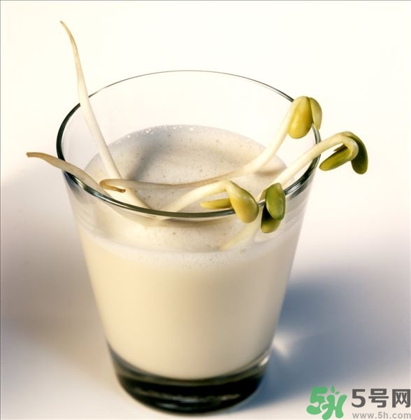 黃豆芽能涼拌嗎？涼拌黃豆芽的家常做法