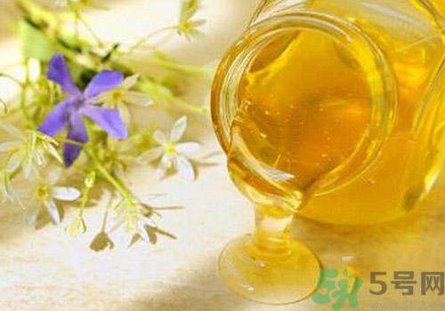 蜂蜜起泡沫是怎么回事？蜂蜜起泡沫能吃嗎？