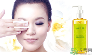 卸妝油可以當(dāng)洗面奶用嗎？卸妝水能卸指甲油嗎？