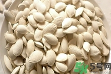 吃南瓜子的好處？吃南瓜子的壞處？