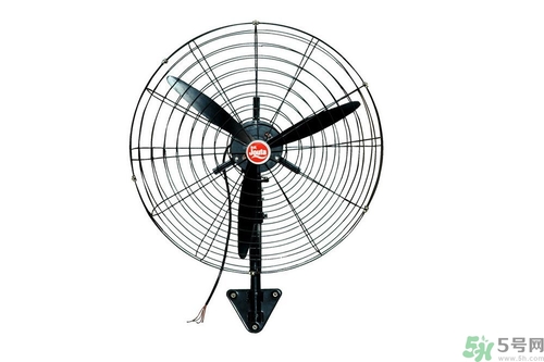 吹空調(diào)咳嗽怎么辦？吹空調(diào)好還是吹電扇好？