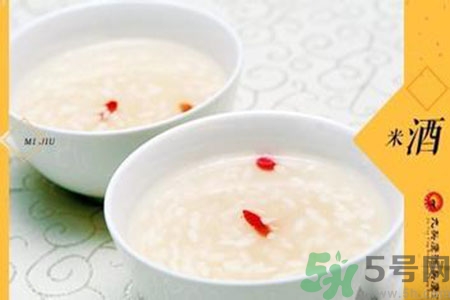 米酒有黑點是怎么回事？米酒有黑點能喝嗎？