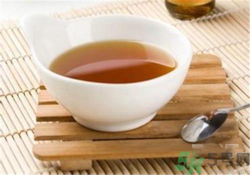 香油可以驅(qū)蚊嗎？香油怎么驅(qū)蚊？