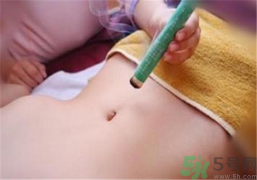 蕁麻疹可以艾灸嗎？蕁麻疹艾灸哪個(gè)穴位？