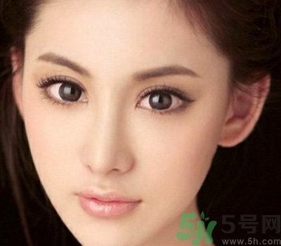 開眼角多少錢？開眼角有什么危害？