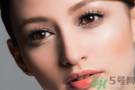 臥蠶怎么畫(huà)？臥蠶眼妝畫(huà)法步驟？