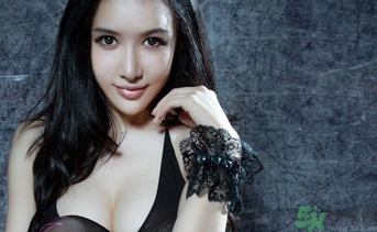 美瞳帶著磨眼睛咋辦？戴美瞳眼睛紅怎么辦？