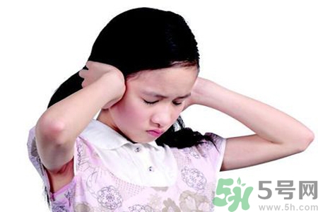 耳朵嗡嗡響怎么治療？耳朵嗡嗡響吃什么藥？