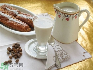 早上喝豆奶好嗎？晚上喝豆奶好嗎？