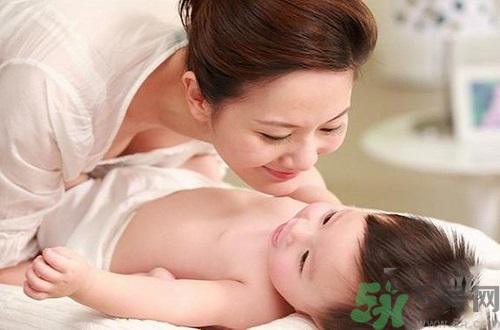 秋天坐月子怎么穿衣服？秋天坐月子注意事項(xiàng)