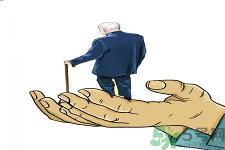 帕金森是什么？帕金森的癥狀有哪些？