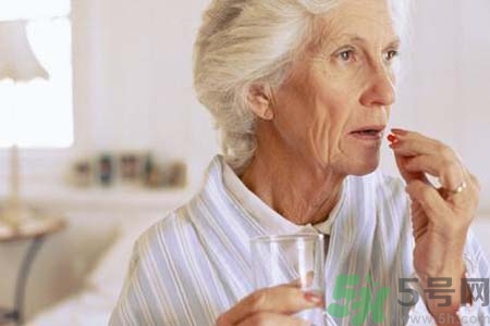 帕金森要注意哪些措施？帕金森的飲食需注意什么？