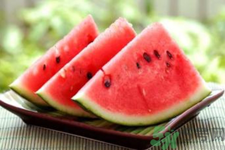 秋季為什么不能吃瓜？秋季吃瓜有什么危害？