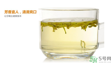 金銀花可以和羅漢果一起泡水喝嗎？羅漢果金銀花茶功效及做法