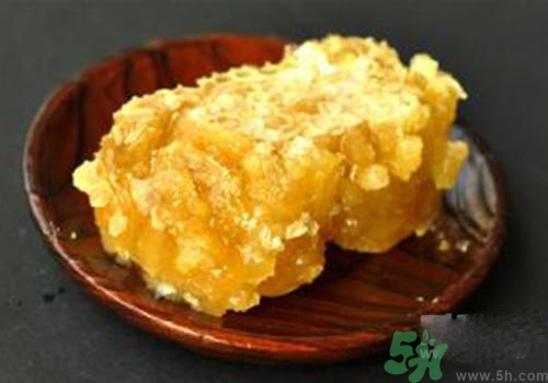 蜂巢蜜怎么保存？蜂巢蜜過期了可以吃嗎？
