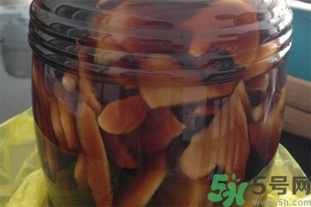 每天吃三片醋泡姜有什么好處？生姜泡醋的作用有哪些？