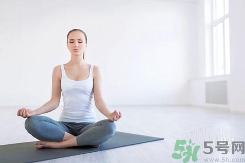 產(chǎn)后脾氣暴躁怎么回事？產(chǎn)后脾氣暴躁怎么辦？