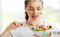 秋季如何保養(yǎng)腸胃？秋季吃什么對腸胃好？