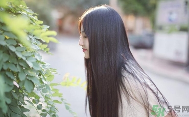 17歲女生下面很癢是為什么？高中女生下面很癢是怎么回事？