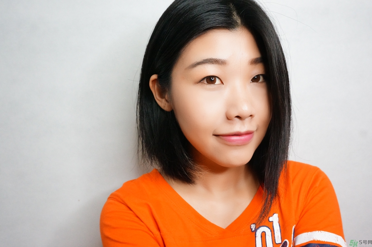 雅詩(shī)蘭黛晶透沁白淡斑精粹水怎么樣？雅詩(shī)蘭黛淡斑水好用嗎？