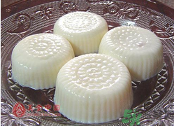 冰皮月餅怎么做好吃？冰皮月餅及餡兒的做法推薦