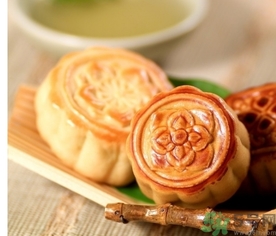 月餅可以用微波爐烤嗎？怎么用微波爐做月餅？