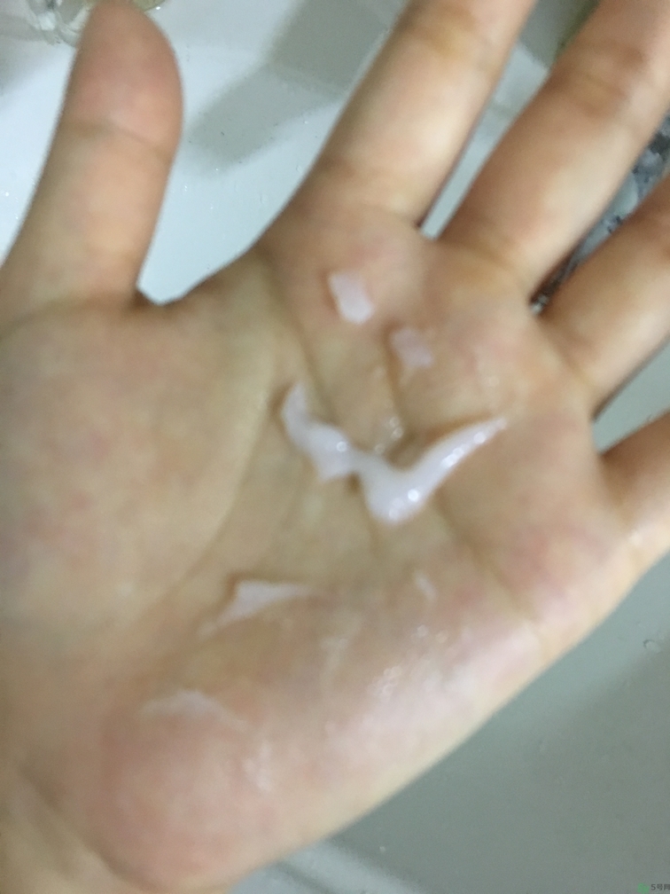 春雨和水光面膜哪個好？春雨面膜和水光面膜哪個好？