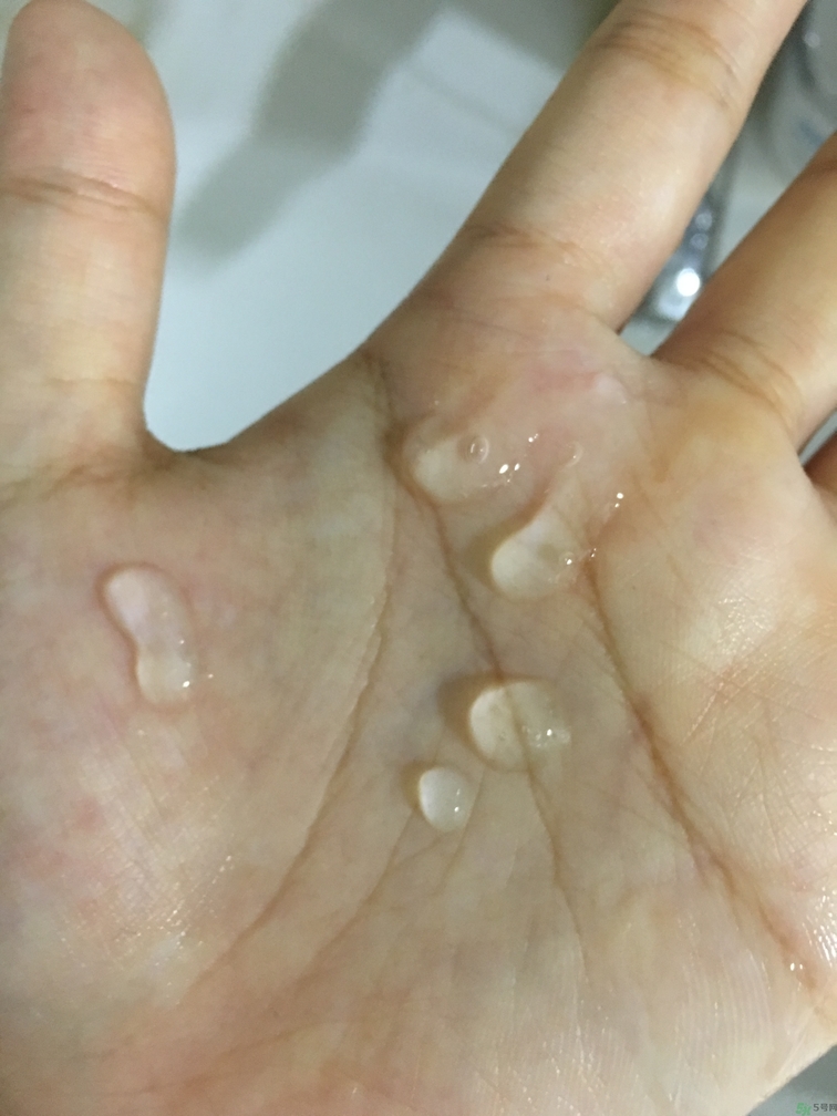 春雨和水光面膜哪個好？春雨面膜和水光面膜哪個好？