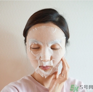 桃淑屋水光面膜和jayjun水光面膜哪個(gè)好？