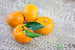 吃橘子容易上火嗎？吃橘子能清火嗎？