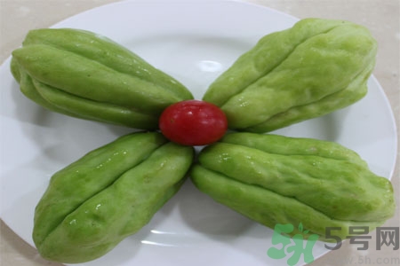 佛手瓜的功效與作用是什么？佛手瓜的營(yíng)養(yǎng)價(jià)值有哪些？