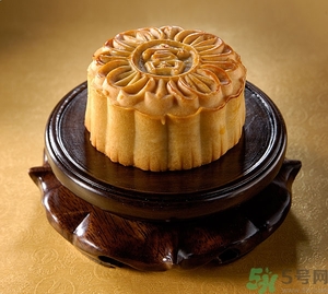 冰皮月餅和普通月餅的區(qū)別 蘇式月餅和廣式月餅的區(qū)別？