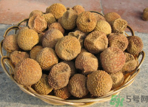 干桂圓吃多了會(huì)怎樣？干桂圓吃多了會(huì)胖嗎？