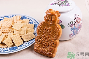 冰皮月餅和普通月餅的區(qū)別 蘇式月餅和廣式月餅的區(qū)別？