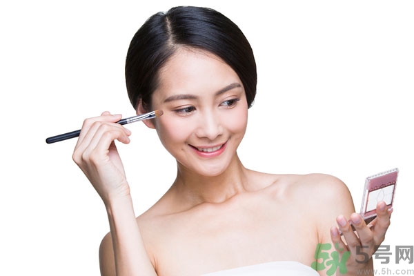 眼影干了怎么辦？眼影保質(zhì)期一般多久？