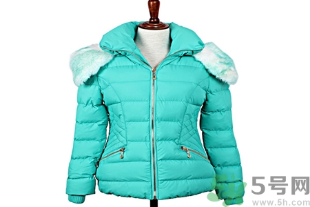 羽絨服日常如何保養(yǎng)？羽絨服局部清潔的方法有哪些？