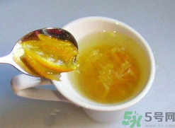 柚子皮可以泡水喝嗎？柚子皮泡水喝的功效